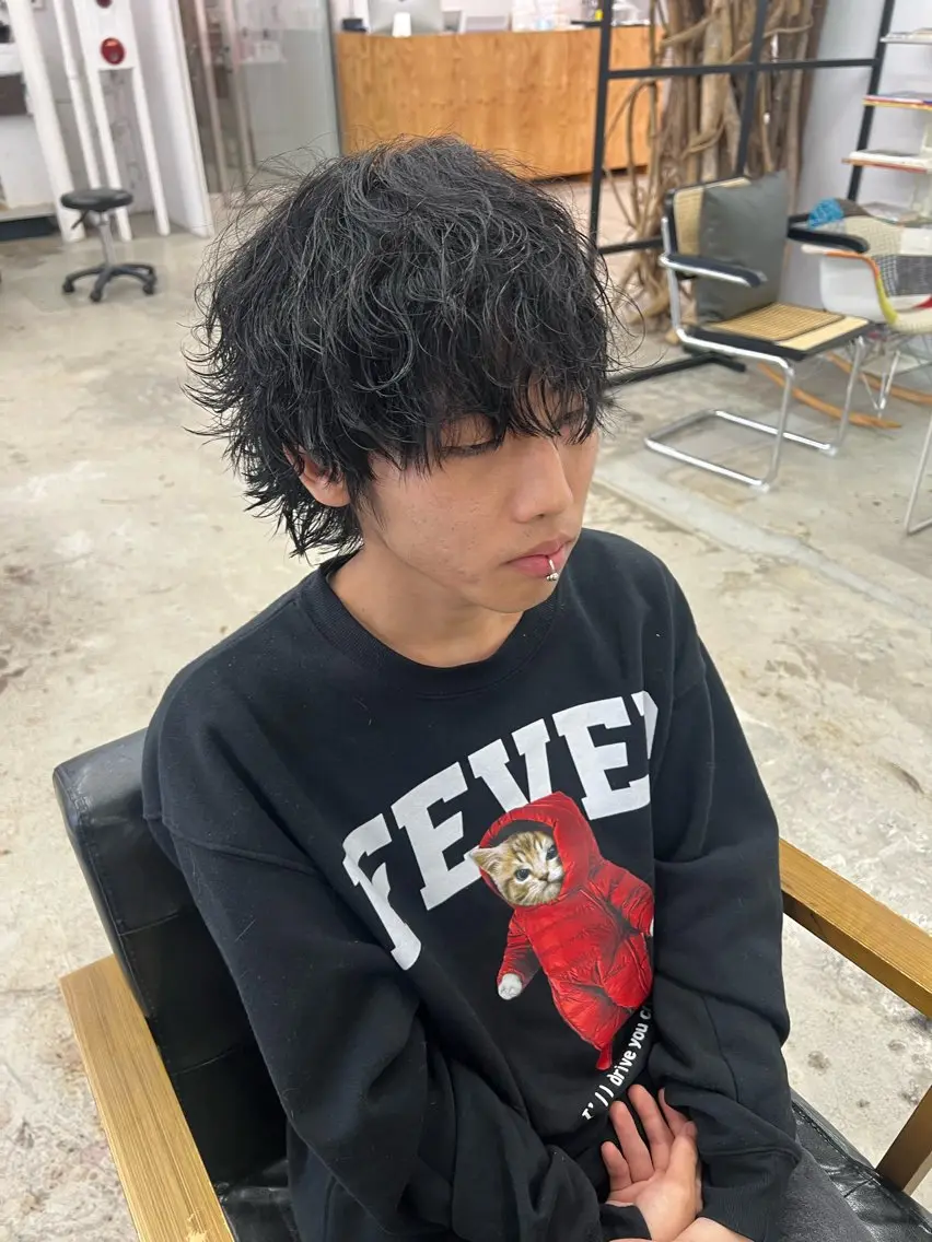 パーマ メンズ メンズパーマ 波巻きパーマ カット パーマ 【メンズ特化型 美容師】白元優真のヘアスタイル