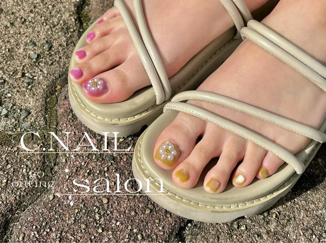 ネイル フットネイル C.Nail &Eyeのネイルデザイン