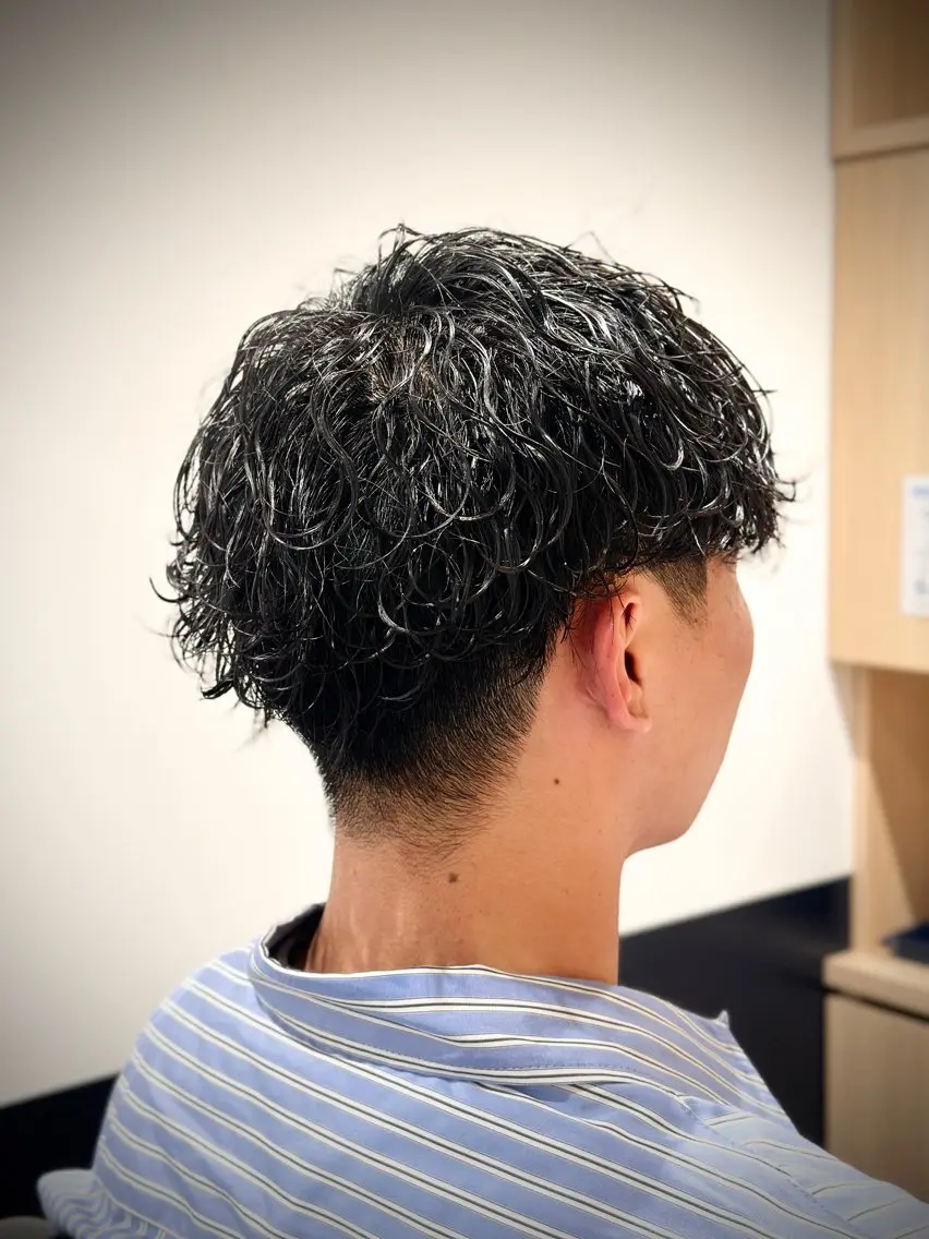 パーマ 千葉弘平 🔥波巻き特化🔥のヘアスタイル