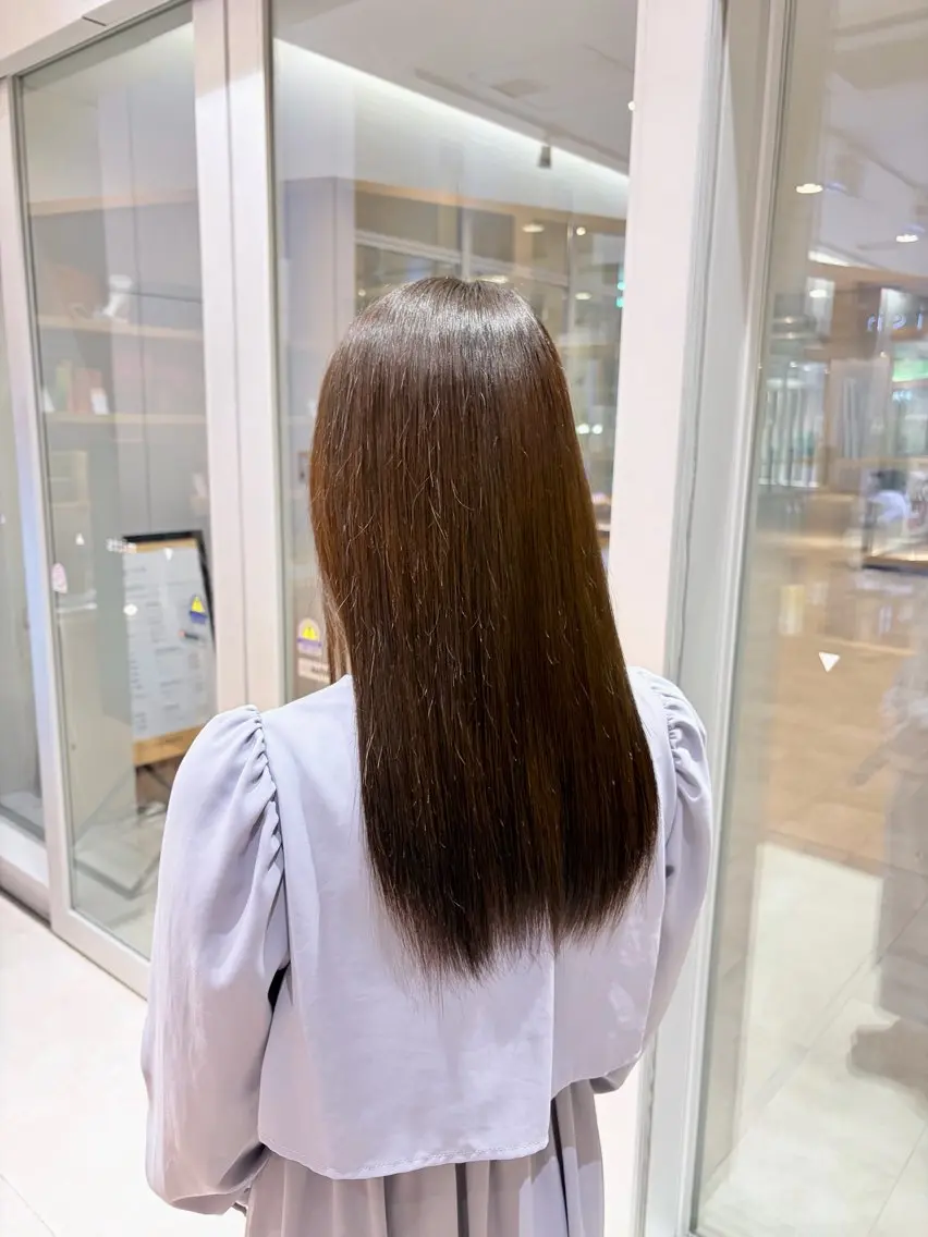 ミディアム カラー ヘアカラー トリートメント 💎ツヤ髪ストレート カラー💎かのんのヘアスタイル