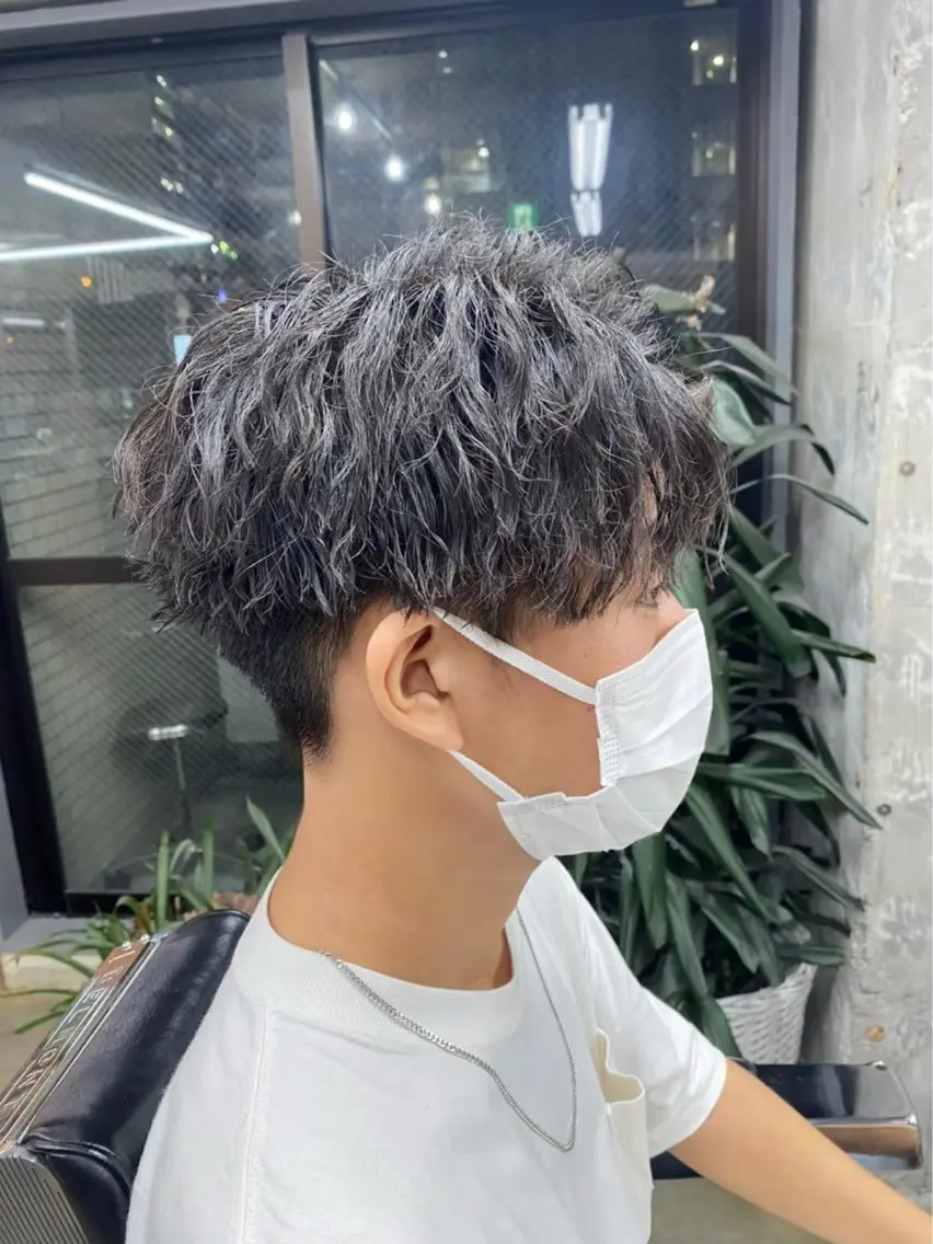 メンズ SEIYA メンズパーマ職人のヘアスタイル