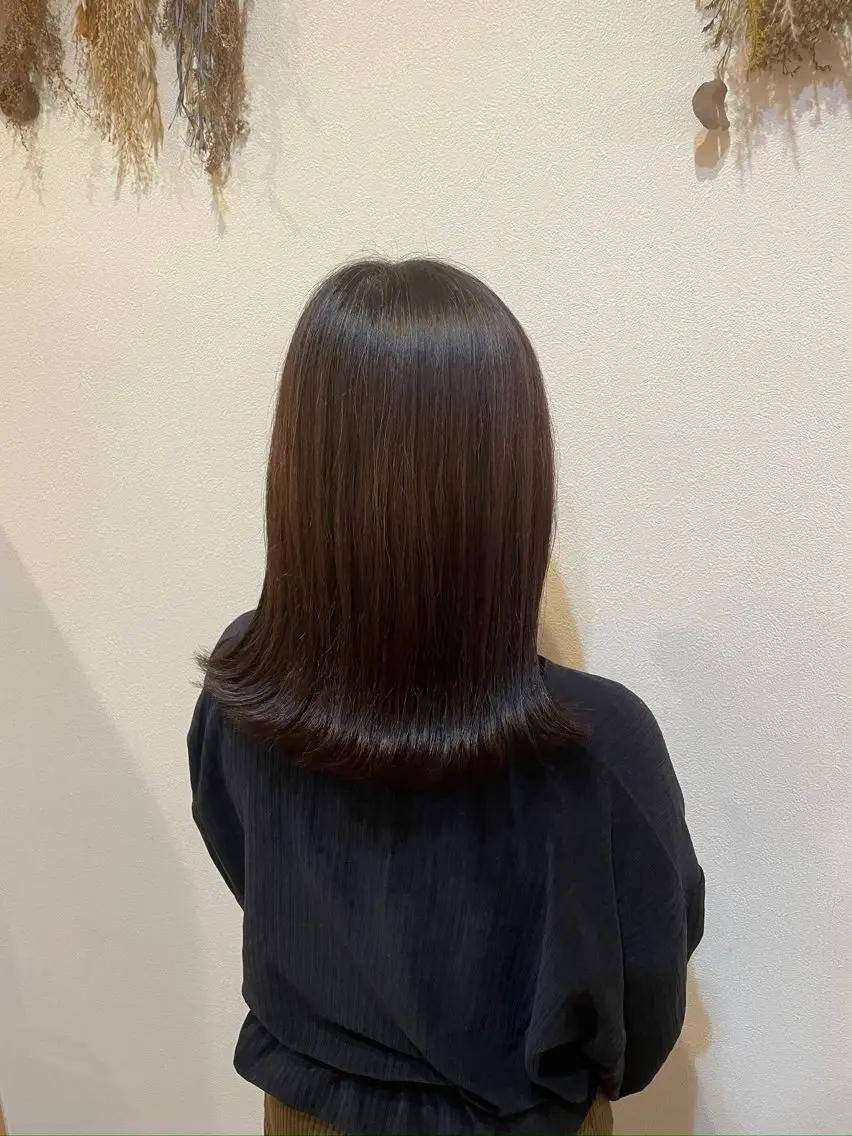 ミディアム 中村 樹菜のヘアスタイル