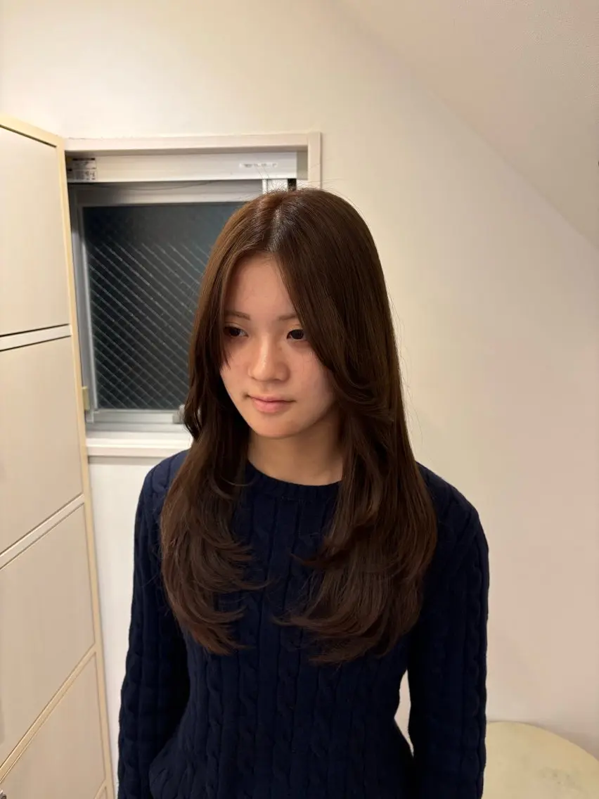 ロング ロングレイヤー レイヤーカット ロング カット ヘアカラー トリートメント 神田 音羽のマツエク・マツパデザイン