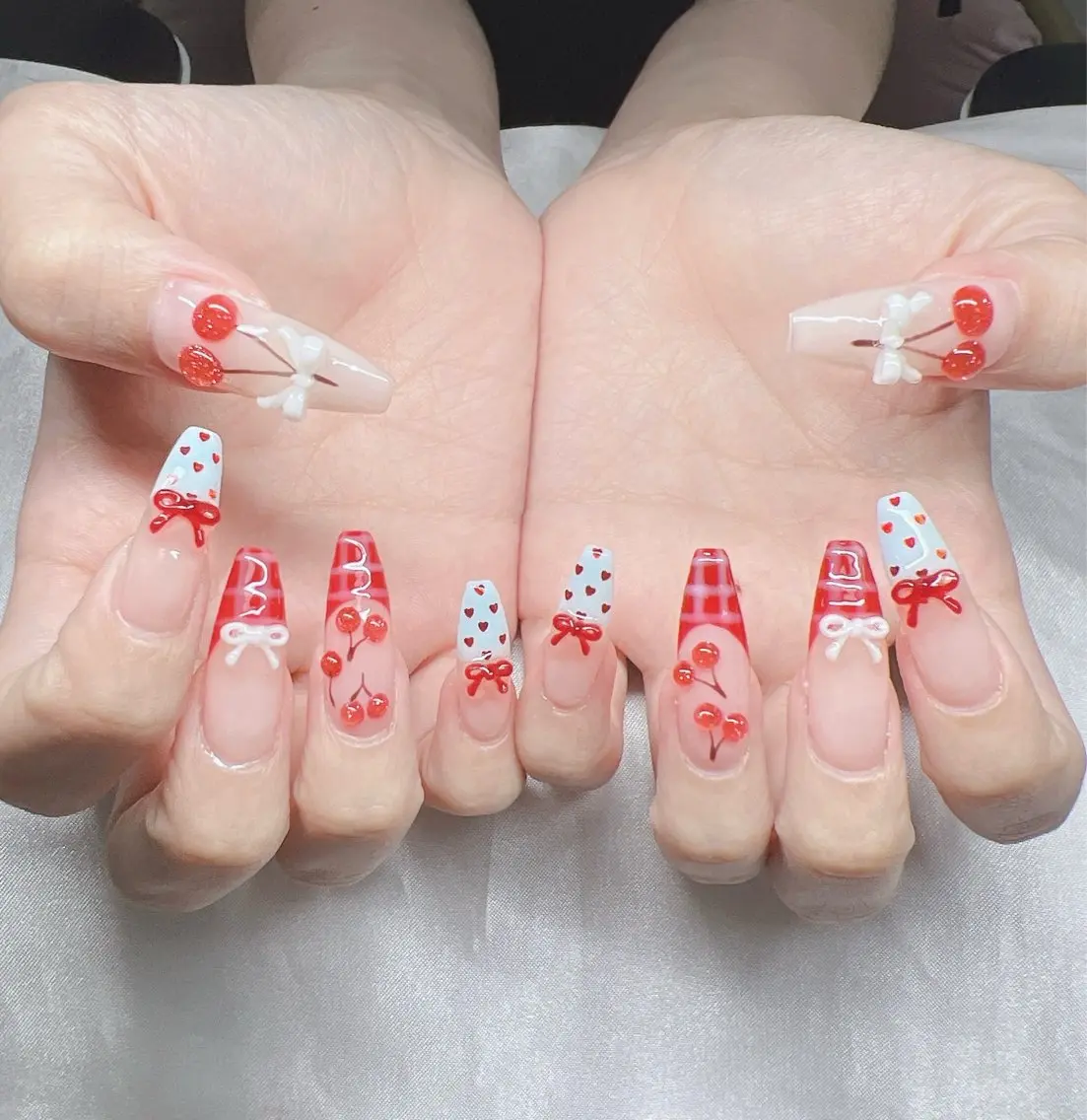ネイル 長さ出し グラデーション キラキラネイル マグネットネイル ニュアンスネイル Lee Nails チップ長さだし専門店のネイルデザイン