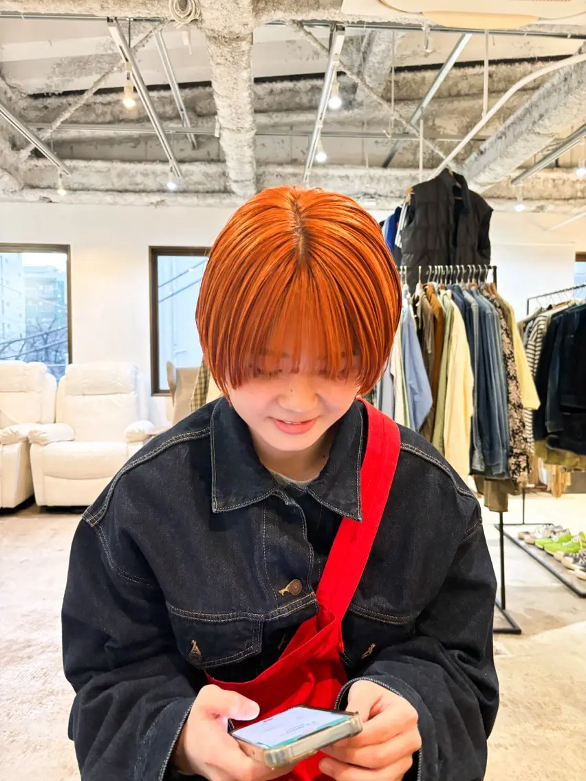 ショート カラー ブリーチ オレンジ ショートヘア カット ヘアカラー Takuma Suzuki中目黒のヘアスタイル