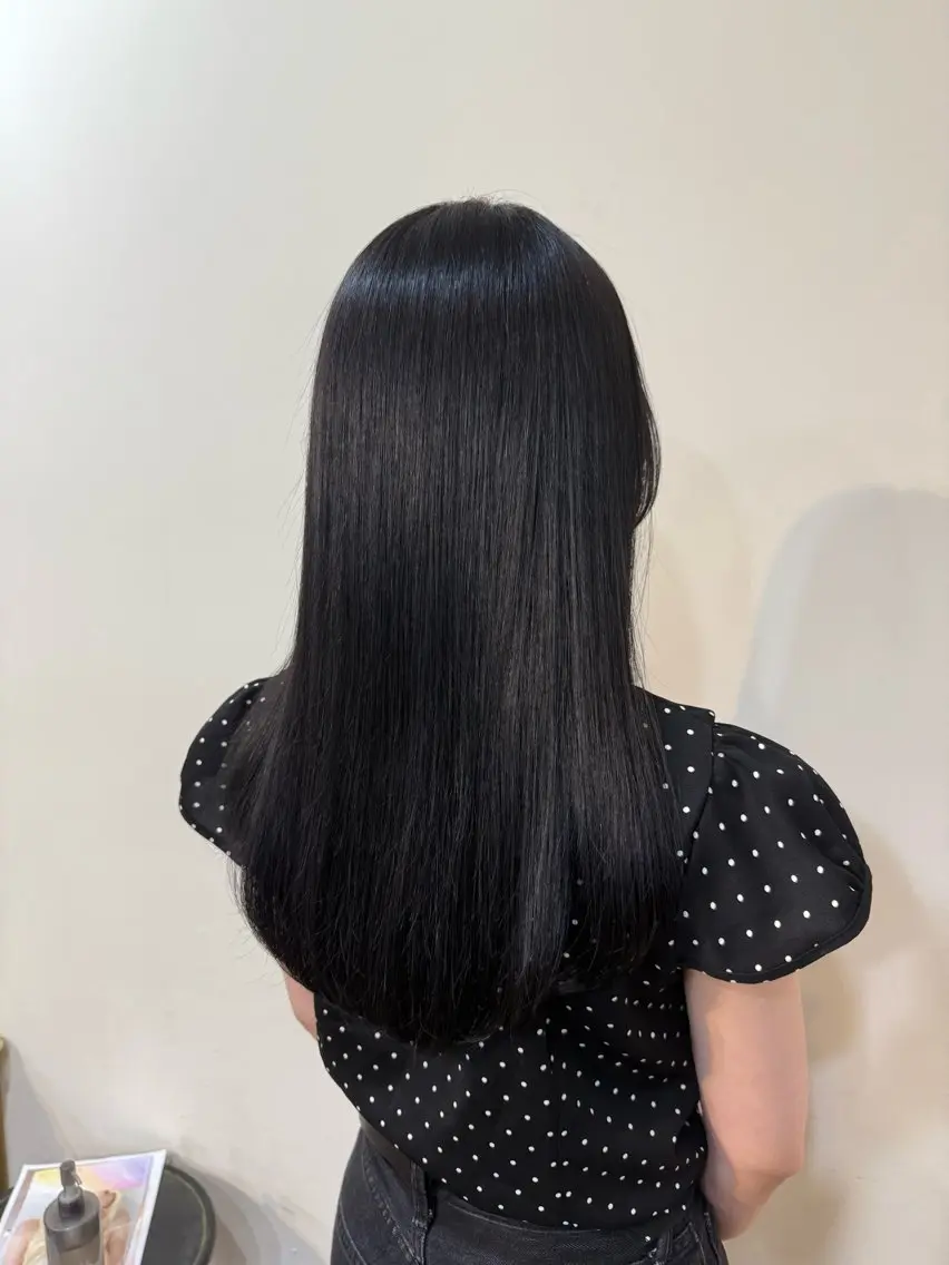 カラー ヘアカラー 中村 朱沙のヘアスタイル