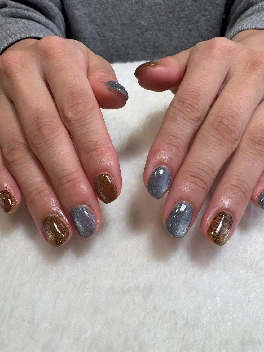 ネイル ブラウン Atún nail (ｱﾄｩﾝﾈｲﾙ)のネイルデザイン