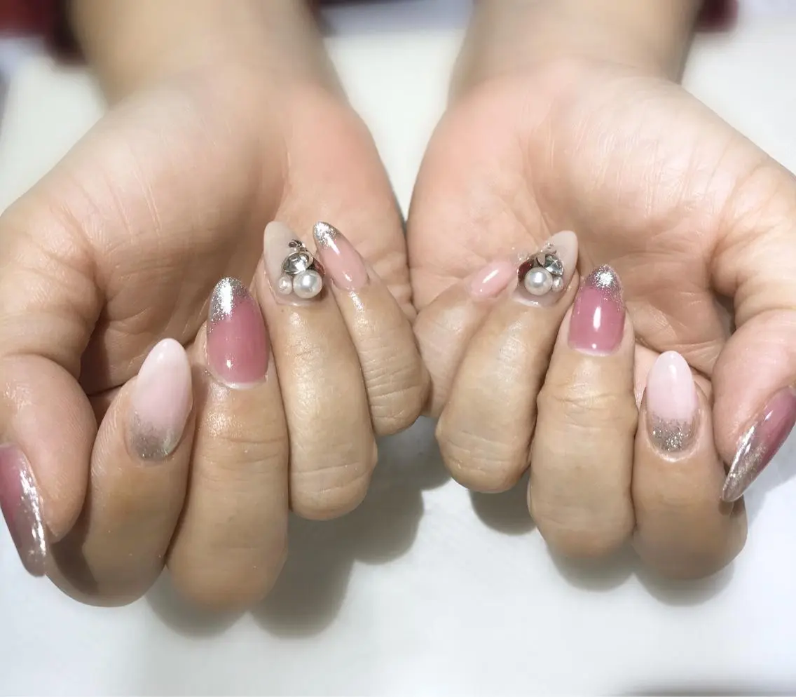 ネイル フットネイル ピンク シンプルネイル 春ネイル 夏ネイル nail fufla ♡yamane♡のネイルデザイン