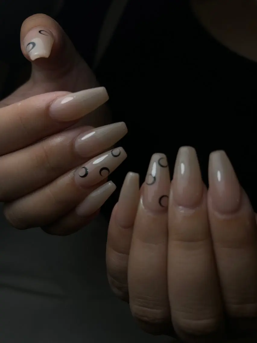 ネイル D.d nail Shiori🌼🌈のネイルデザイン