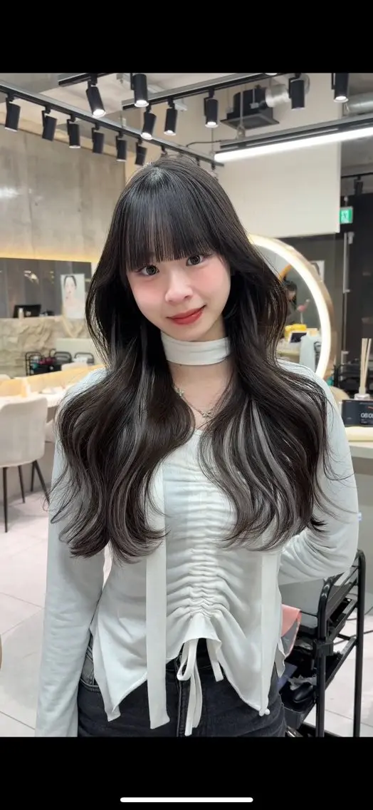ロング MOMOHA/ 🍑レイヤーカットのヘアスタイル