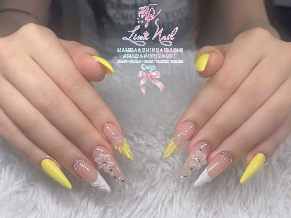 セミロング ハンドネイル Linanail Nambaのマツエク・マツパデザイン