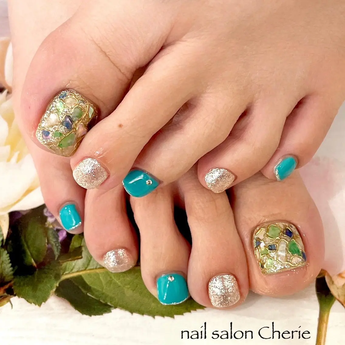 ネイル フットネイル nail salon Cherieのネイルデザイン