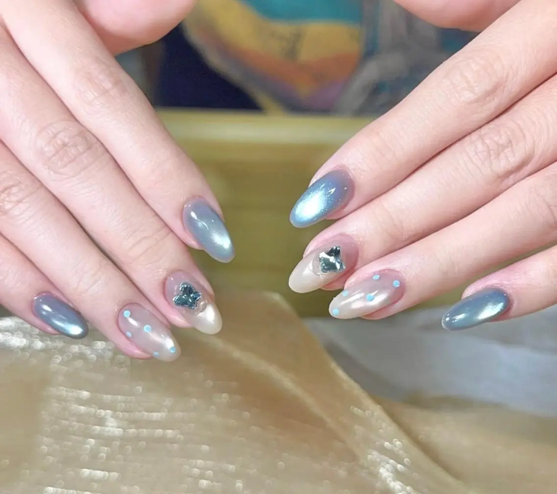 ネイル ハンドネイル 🎀 Ayaka_nailのネイルデザイン