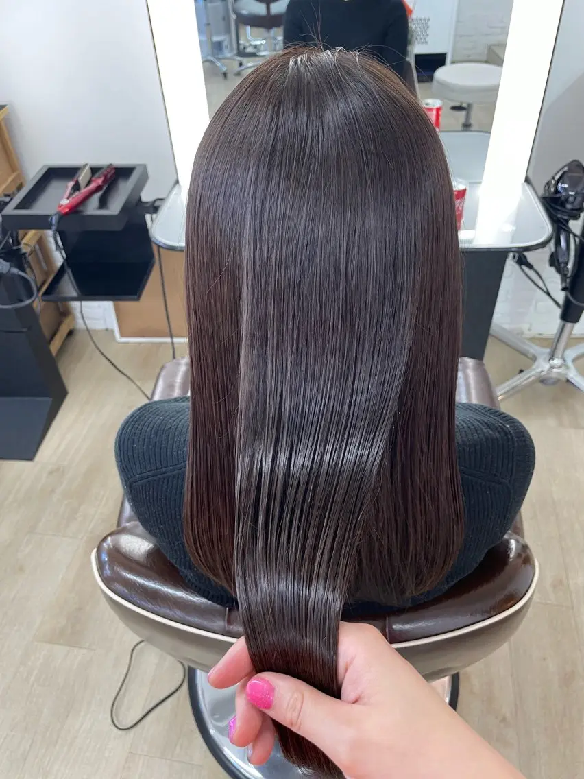セミロング カラー ベージュカラー ブリーチ ブラウンカラー ブラウンベージュ 透明感カラー ✨髪質改善✨原宿 えのもと　はなのヘアスタイル