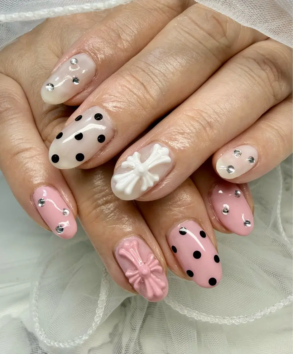 ネイル アートネイル チークネイル フラッシュネイル フラッシュマグ フレンチネイル Mai’s nailのネイルデザイン