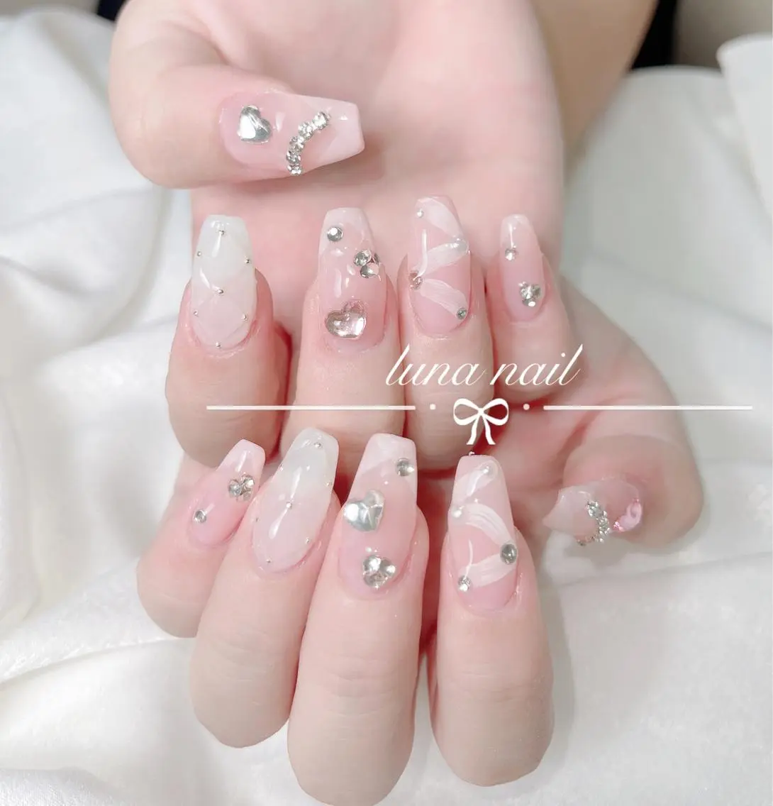 ネイル luna nail &eyelashのネイルデザイン