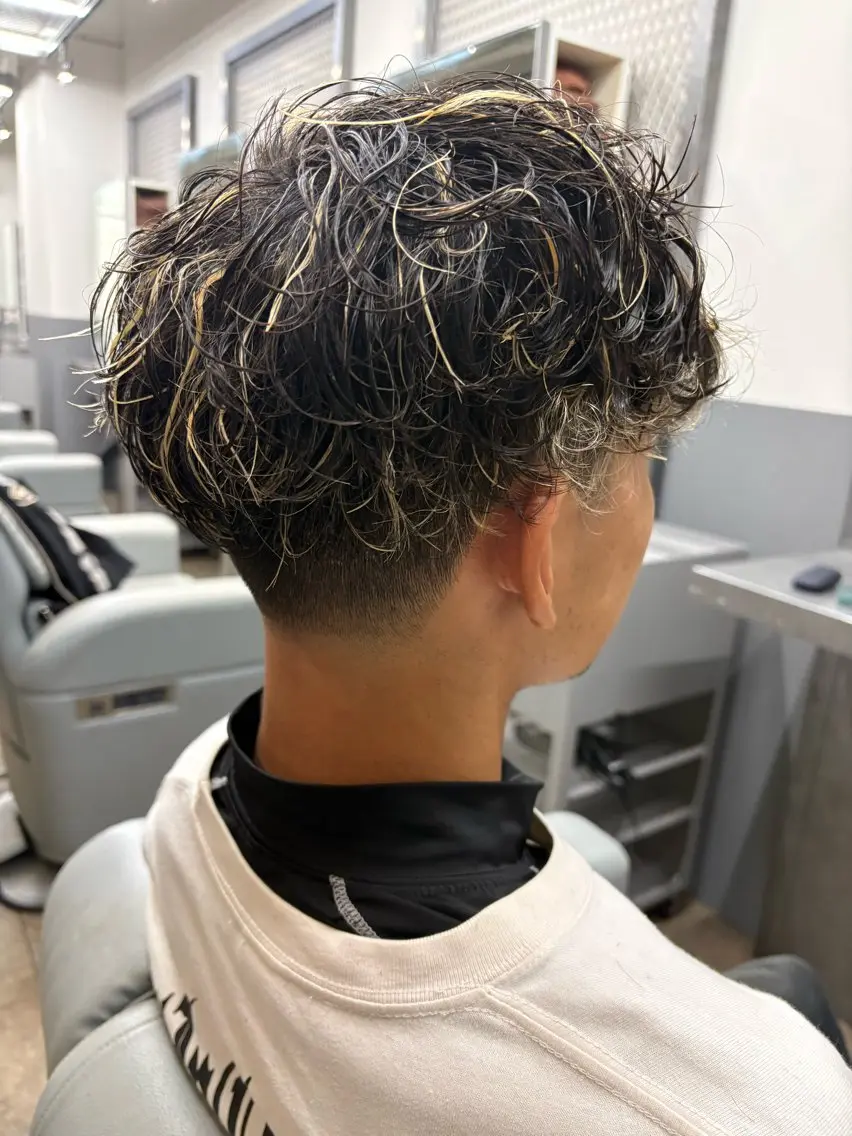 ショート パーマ カット 田中 敬のヘアスタイル