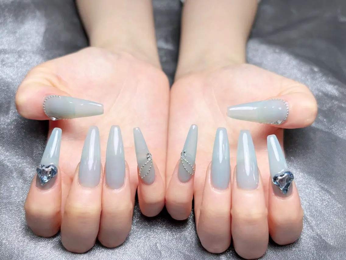 ネイル ハンドネイル H3 Nail Tsuki🦋💙のネイルデザイン
