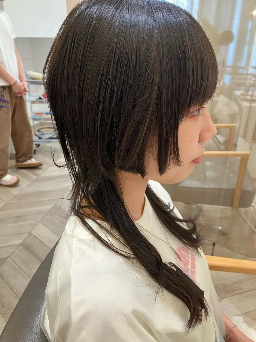 ロング ロング 谷岡 佑香のヘアスタイル