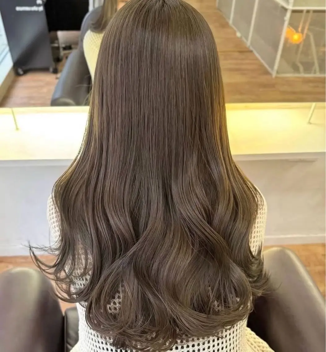 ロング カラー ベージュカラー ブリーチ ダブルカラー ミント ミントベージュ mizu kiのヘアスタイル