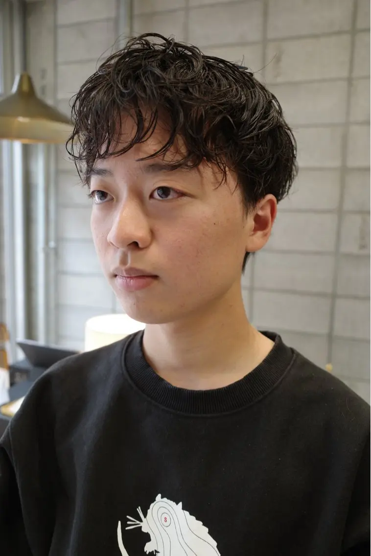 ショート パーマ メンズ 西宮北口パーマ特化 鮫島竜海のヘアスタイル
