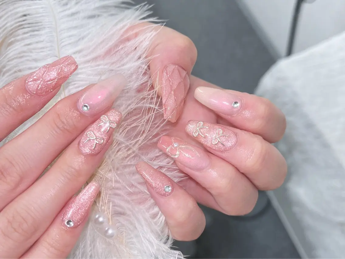 ネイル Glow Nail スカルプ専門店のネイルデザイン