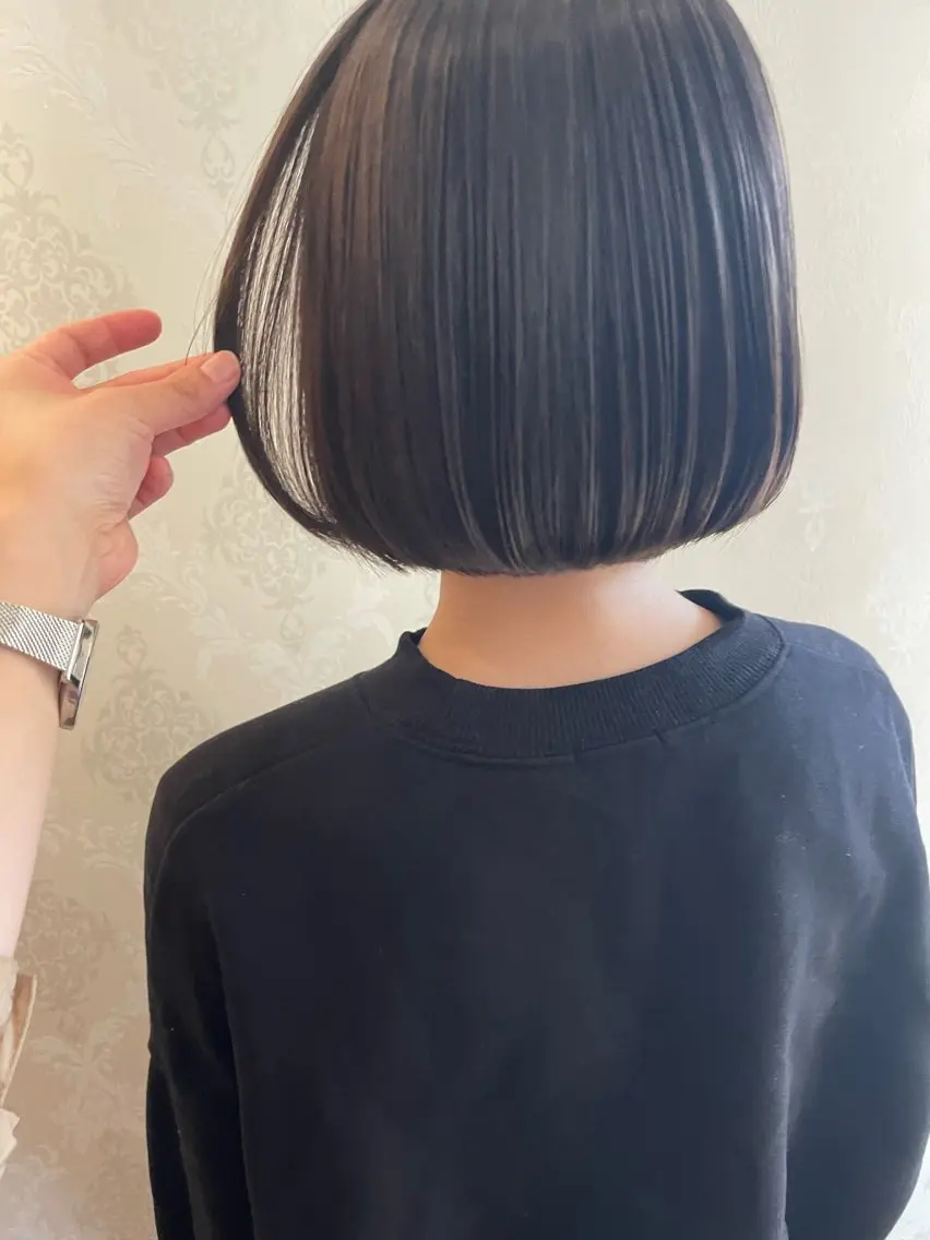 ミディアム ショートボブ ボブ 鶴岡で縮毛矯正なら お任せ！ハヤシナオミのヘアスタイル