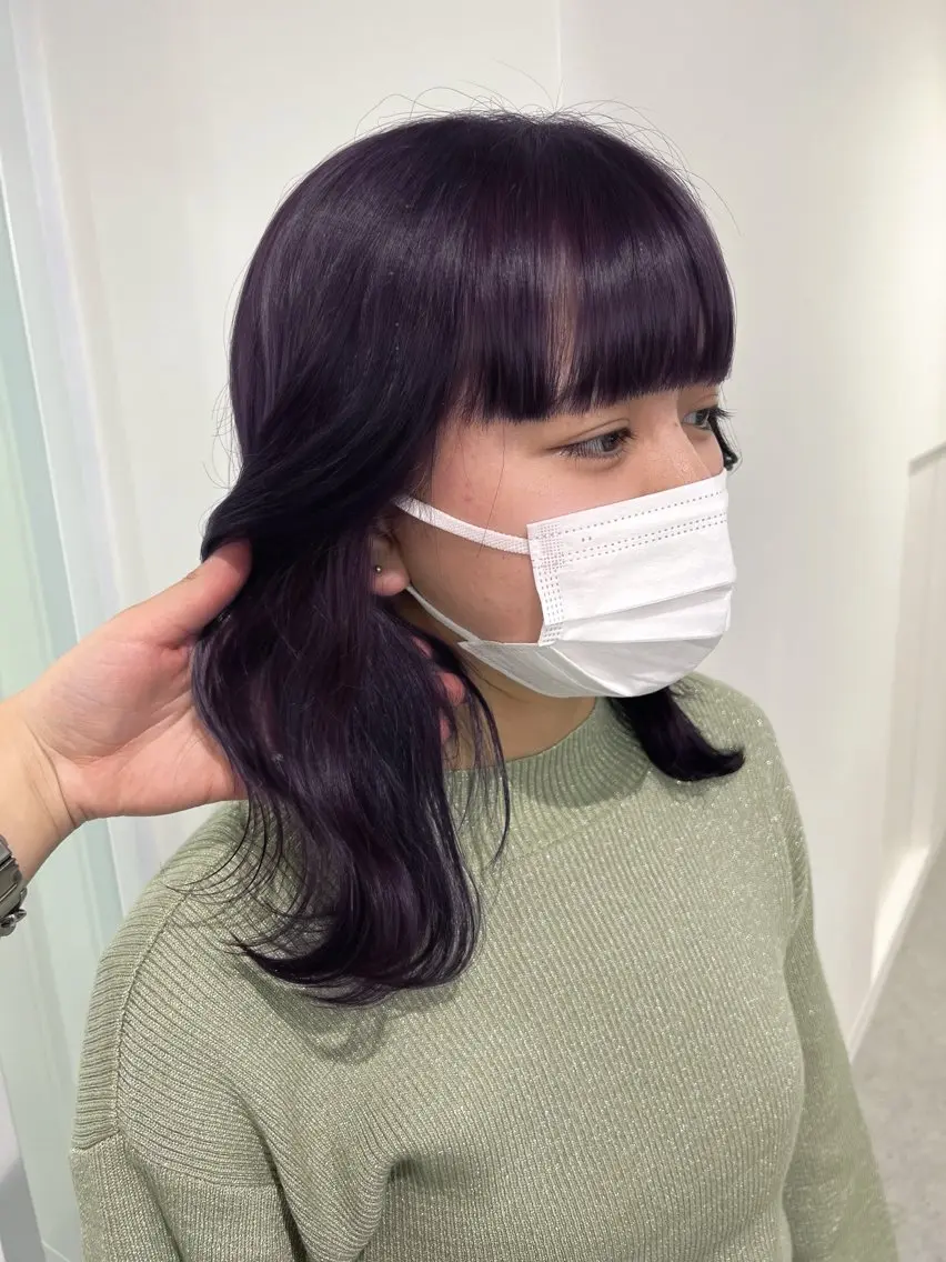 ロング カラー 暗髪🩶ラベンダー/ ブルー/ユウナ🤍のヘアスタイル