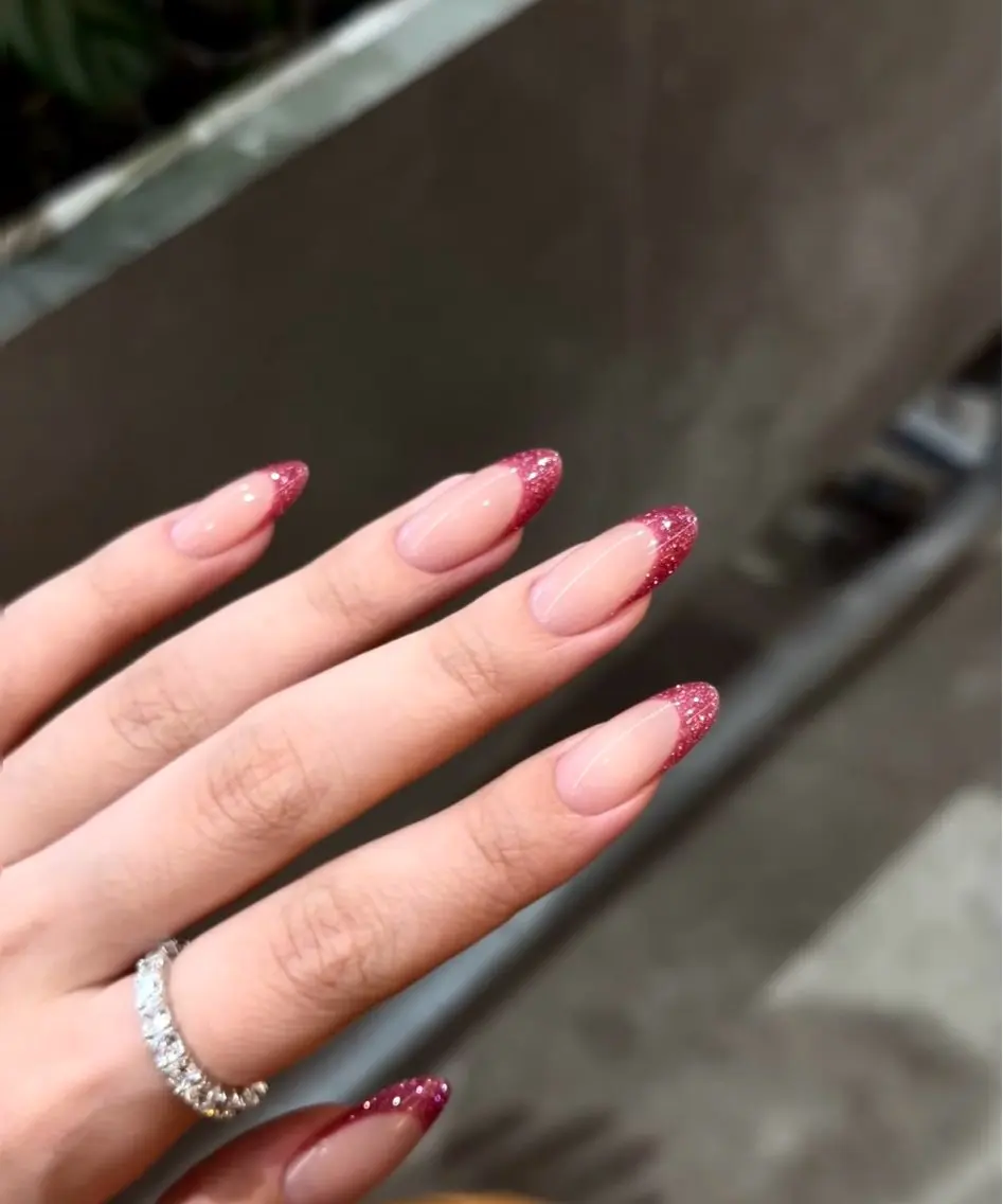 ネイル フレンチネイル ラメ(グリッター) ラメグラデーション マグネットネイル 持ち込み Unicorn Nail原宿表参道のネイルデザイン