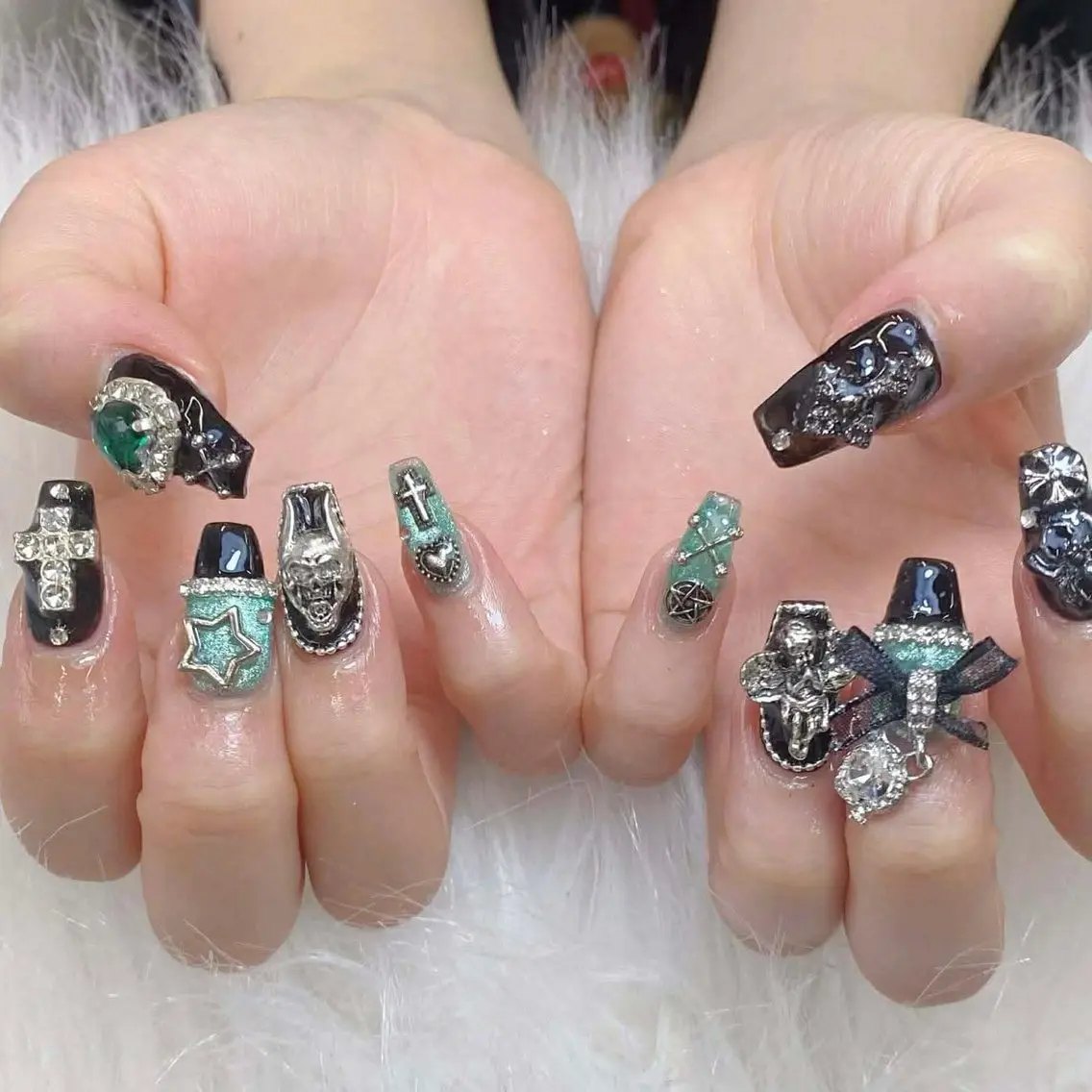 ネイル ハンドネイル ANH NAIL ゴテゴテ専門店💎のネイルデザイン