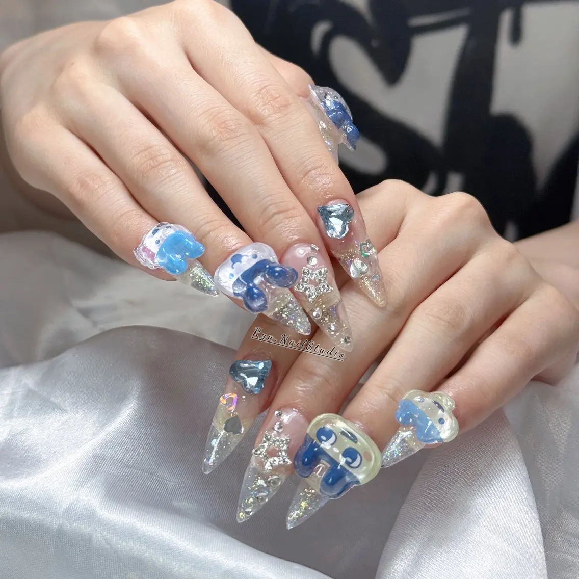ネイル アートネイル ジェルネイル グラデーション マグネットネイル ニュアンスネイル ハンドネイル Ryu nail studioのネイルデザイン