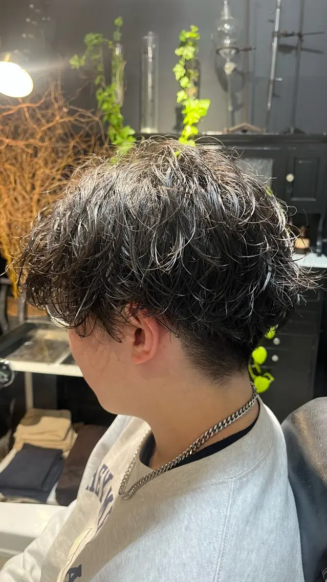 パーマ メンズ 栗原 きえ ／ダメージレスのヘアスタイル