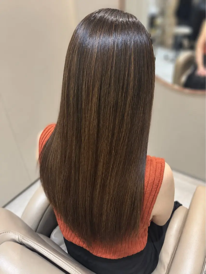 ロング カット 縮毛矯正 トリートメント 難波駅から徒歩1分 MITSUKI⭐️のヘアスタイル