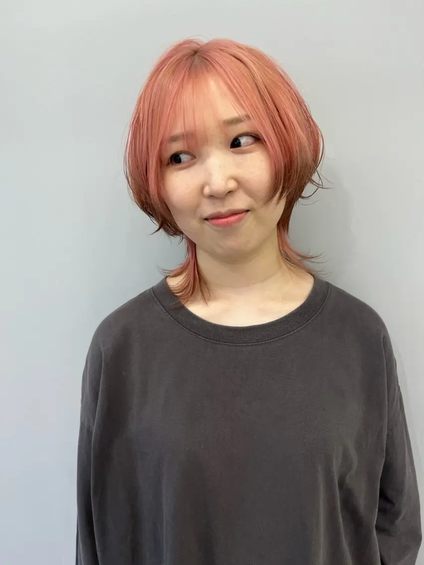 ミディアム ヘアカラー 🐩透明感ミルクティ ーピンクニイナ🐩のヘアスタイル
