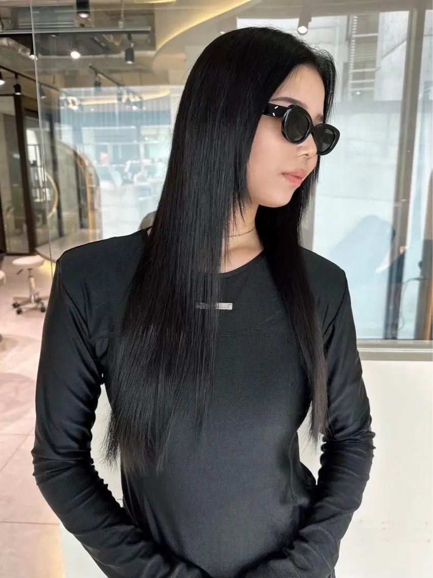 ロング くびれヘア ヨシンモリ 韓国風ヘア レイヤーカット 縮毛矯正 美実 ♡のヘアスタイル