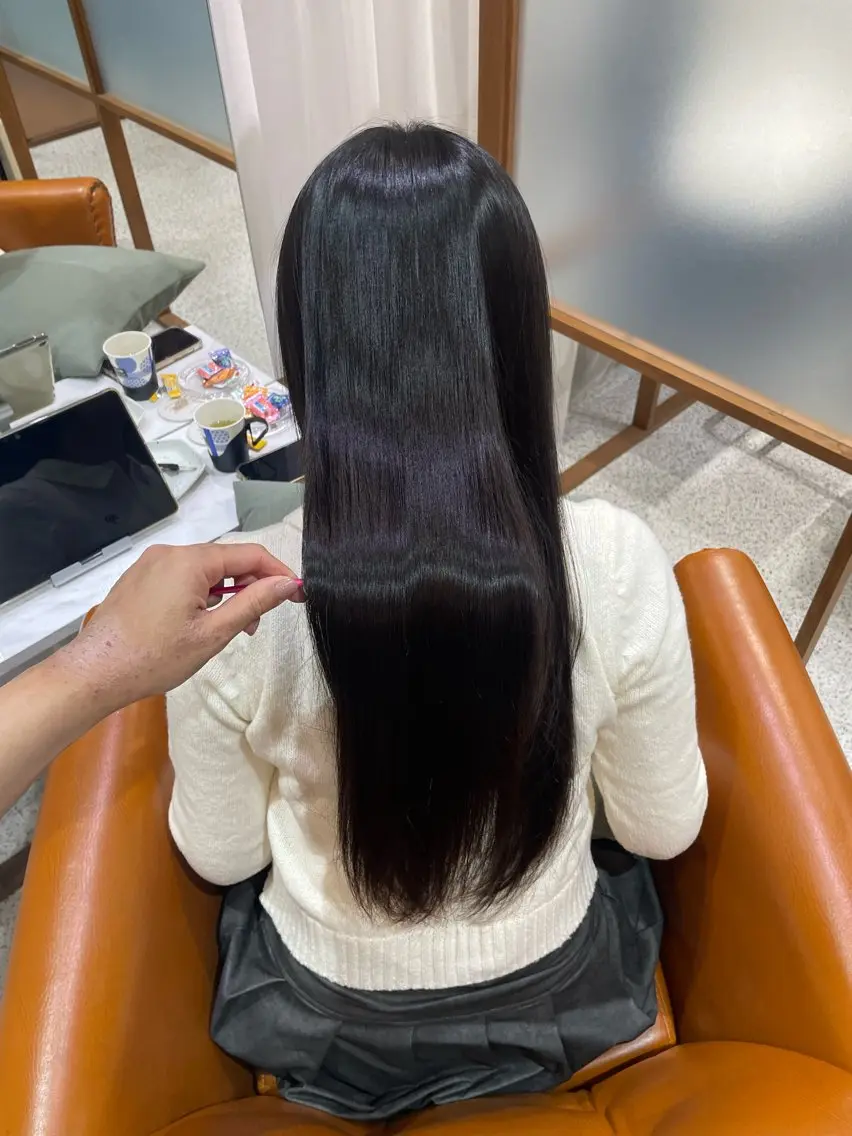 【平日限定‼️】カット+ケアカラー(白髪染め可)+髪質改善トリートメント+マイクロバブルの写真