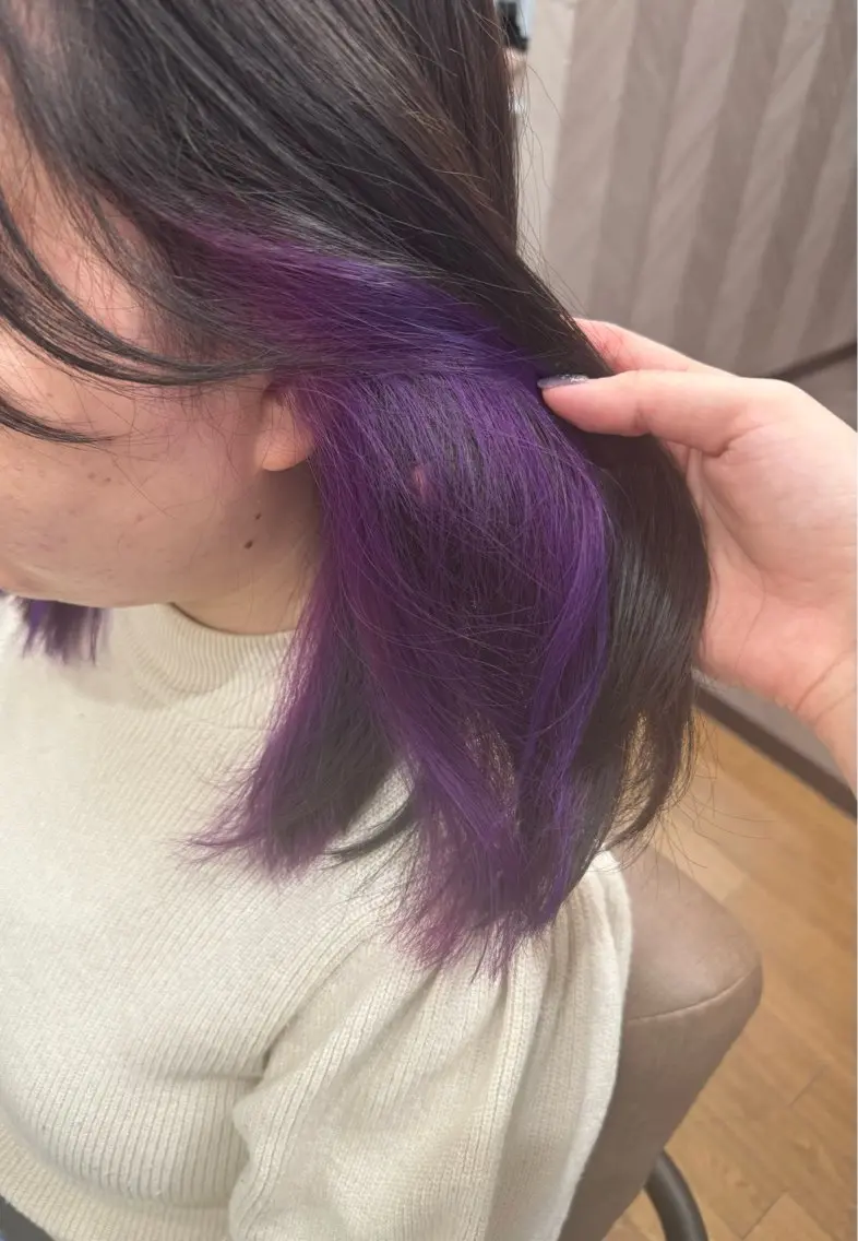 セミロング カラー ブリーチ TELA HAIR 幕張本郷店 澤田のヘアスタイル