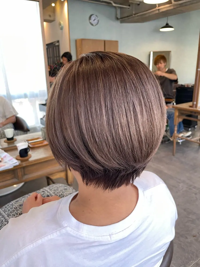 ショート カラー ブリーチ ケアブリーチ ∮フェードスタイル∮ 加藤嘉陛のヘアスタイル