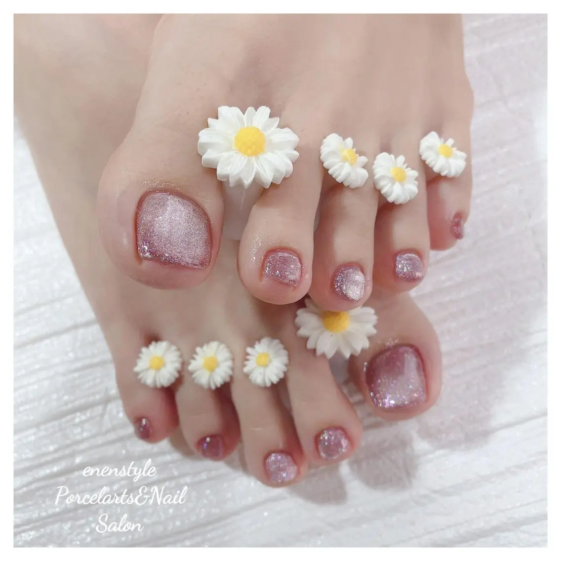 ミディアム ネイル 🐾enen style 🐾のネイルデザイン