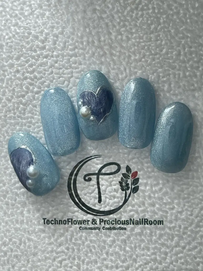 ネイル フラワーネイル ハンドネイル precious nail roomのネイルデザイン