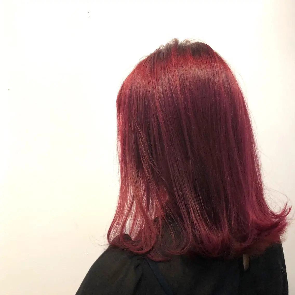 ミディアム カラー 切りっぱなしロブ 艶髪育成サロン 京橋　shinのヘアスタイル