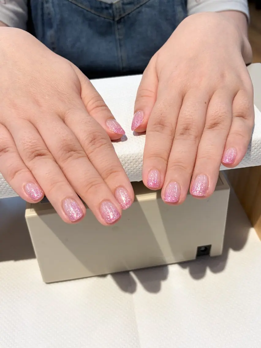 ネイル ラメ(グリッター) ラメグラデーション TRIOS nail/renaのネイルデザイン