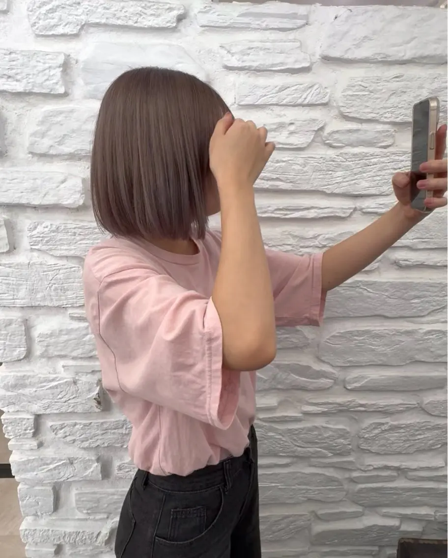 ショート ヘアカラー 安谷屋 こはるのヘアスタイル