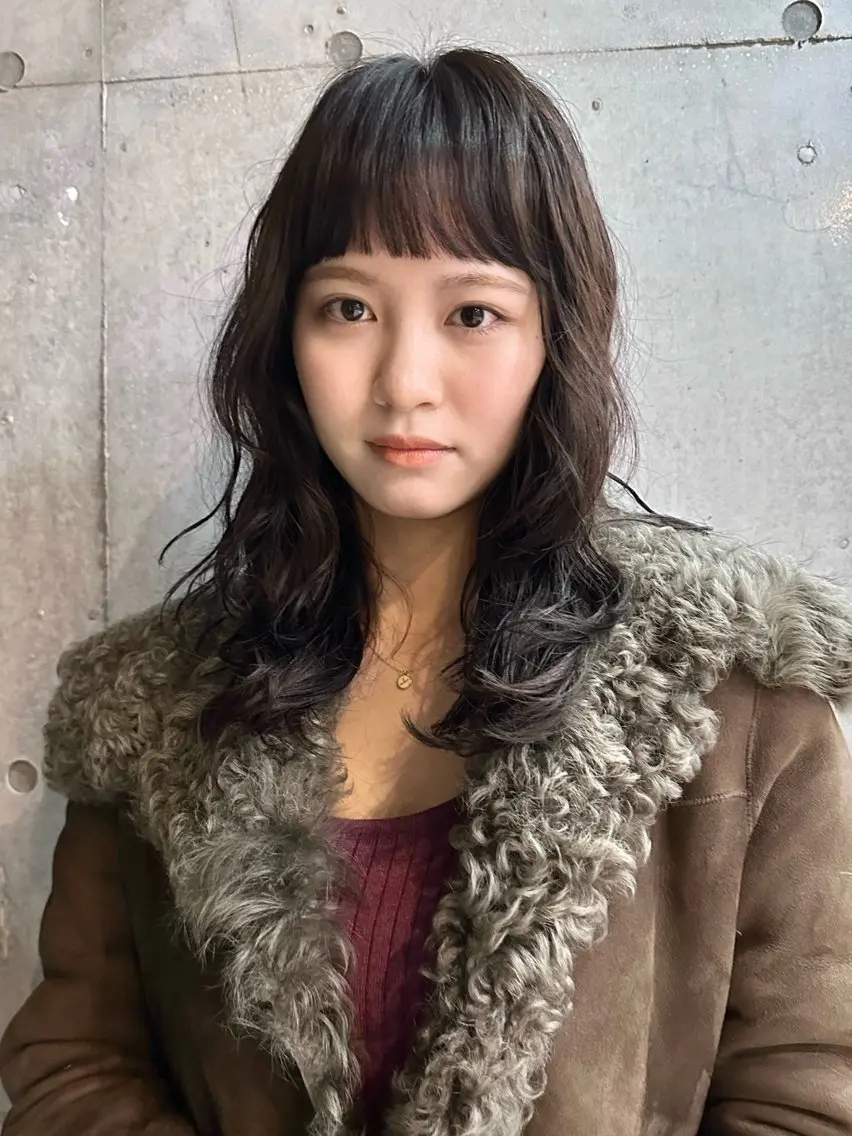 ロング カラー パーマ カット パーマ トリートメント 前野 日奈のヘアスタイル