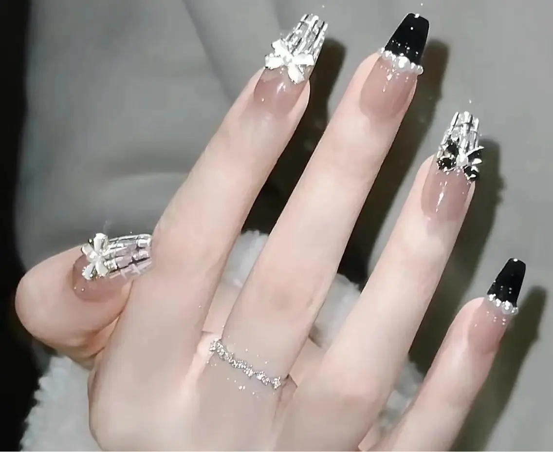 ネイル ハンドネイル ハンドケア beautynail Emiのネイルデザイン