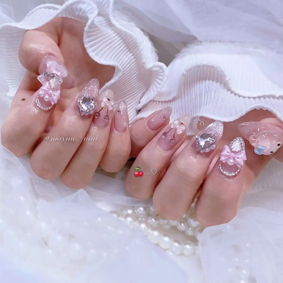 ネイル ハンドネイル 🎀 Mayu 🎀痛ネイルのネイルデザイン