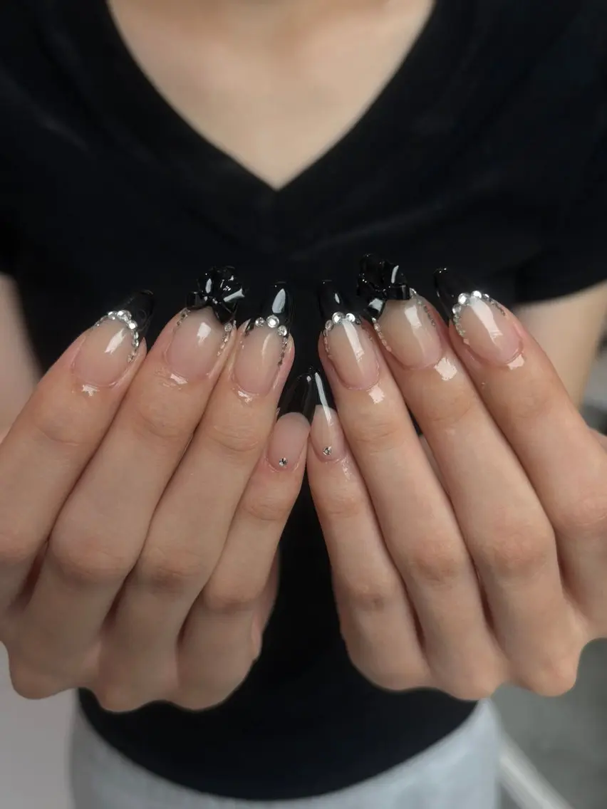 ネイル ハンドネイル CLALA Tokiho 🖤:のネイルデザイン