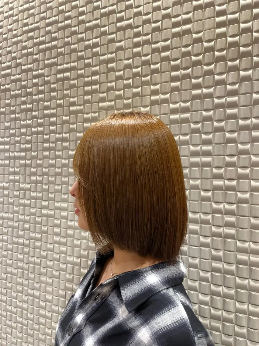 ミディアム ヘアカラー 新宿 愛香のヘアスタイル