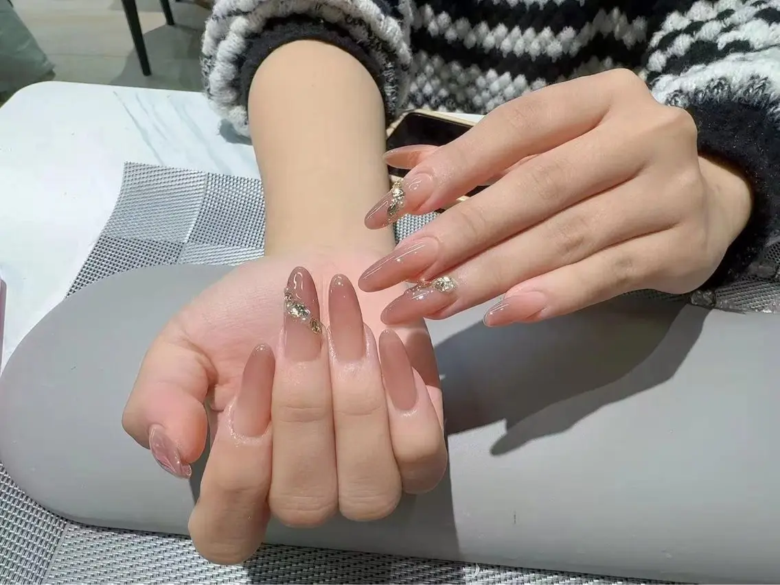 ネイル 里奈 Nailのネイルデザイン