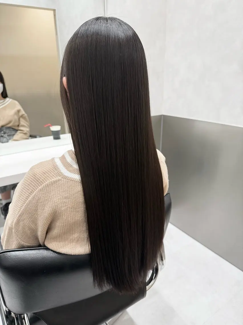 ロング 美髪職人あお🦕 髪質改善｜原宿のヘアスタイル